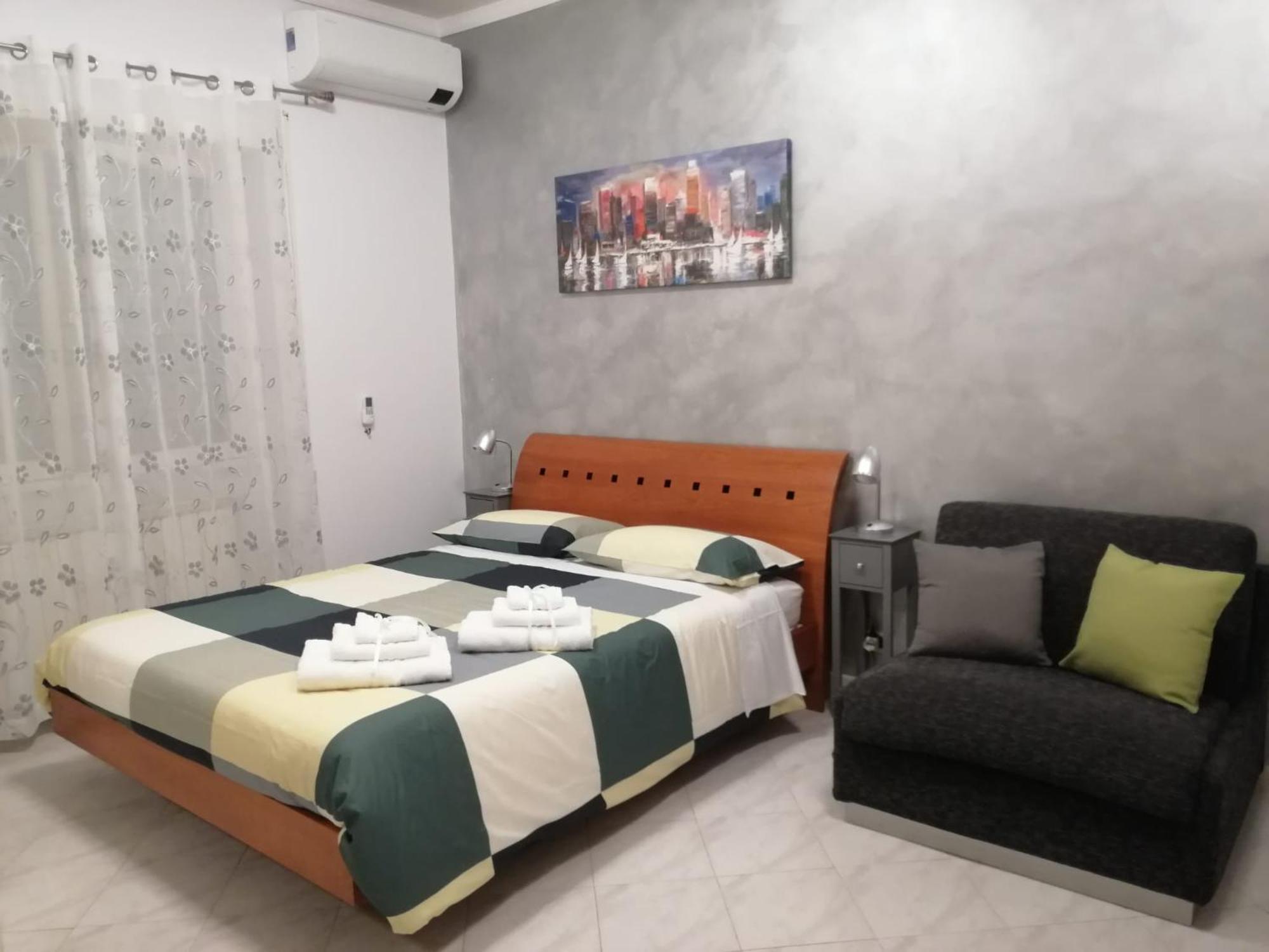 Casa Melo Bed & Breakfast Чампино Екстериор снимка